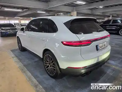 Porsche Cayenne 2021 3.0 гидро в Москве № 1914450, миниатюра 4
