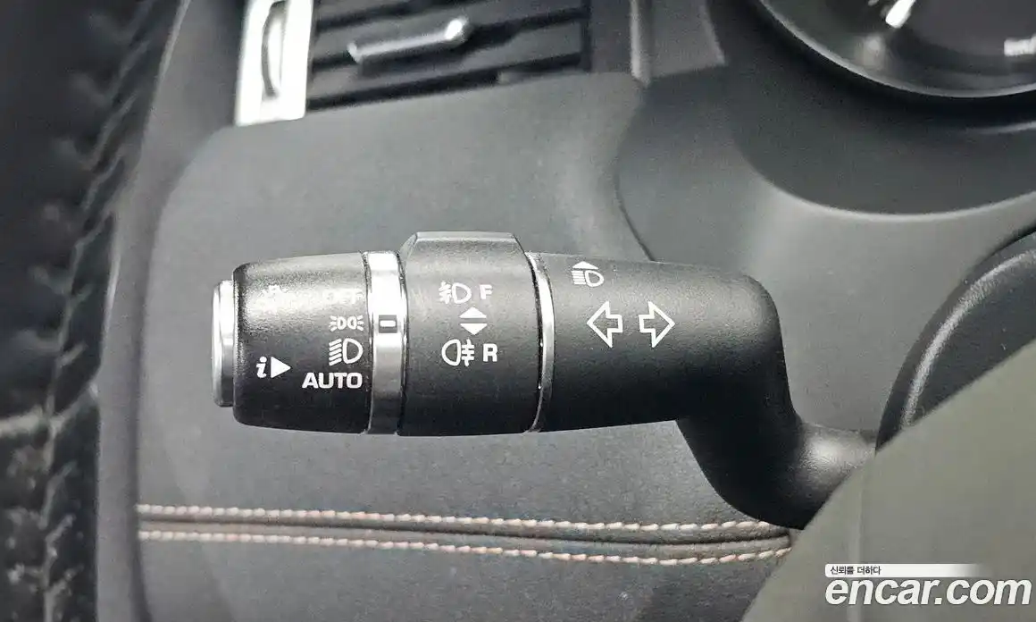 Land Rover Range-Rover Evoque 2019 2.0 гидро в Москве № 1914998, фото 28