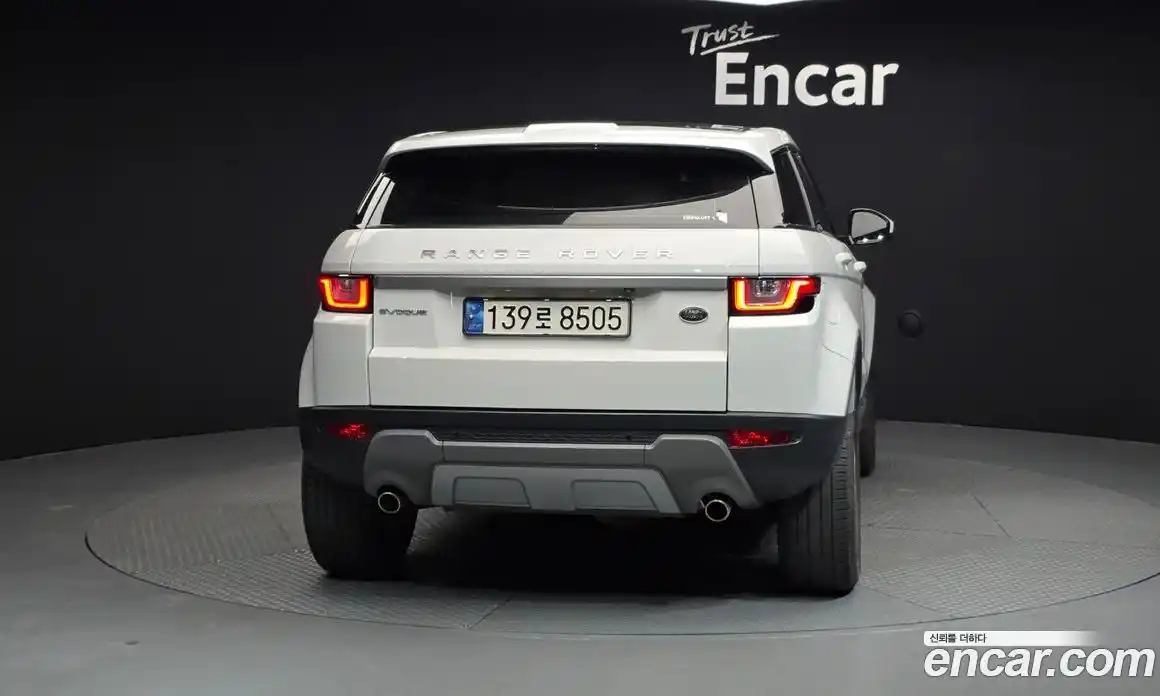 Land Rover Range-Rover Evoque 2018 2.0 гидро в Москве № 1915181, фото 4