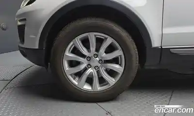Land Rover Range-Rover Evoque 2018 2.0 гидро в Москве № 1915181, миниатюра 5