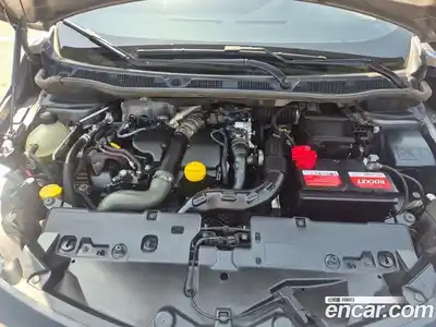 Renault QM3 2017 1.5 гидро в Москве № 1915343, миниатюра 10