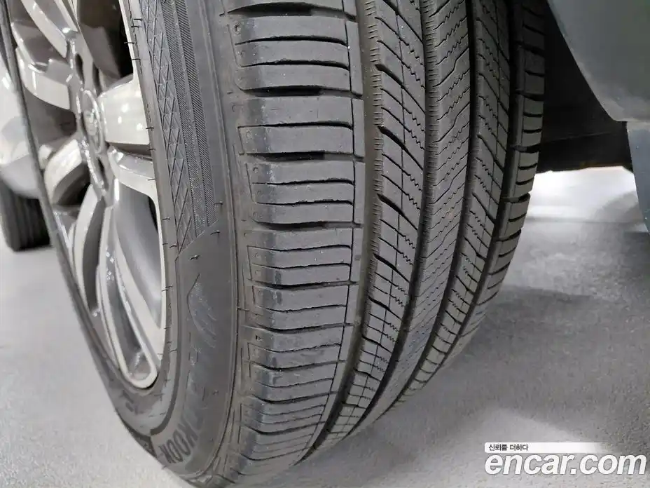 Land Rover Discovery Sport 2017 2.0 гидро в Москве № 1915354, фото 19