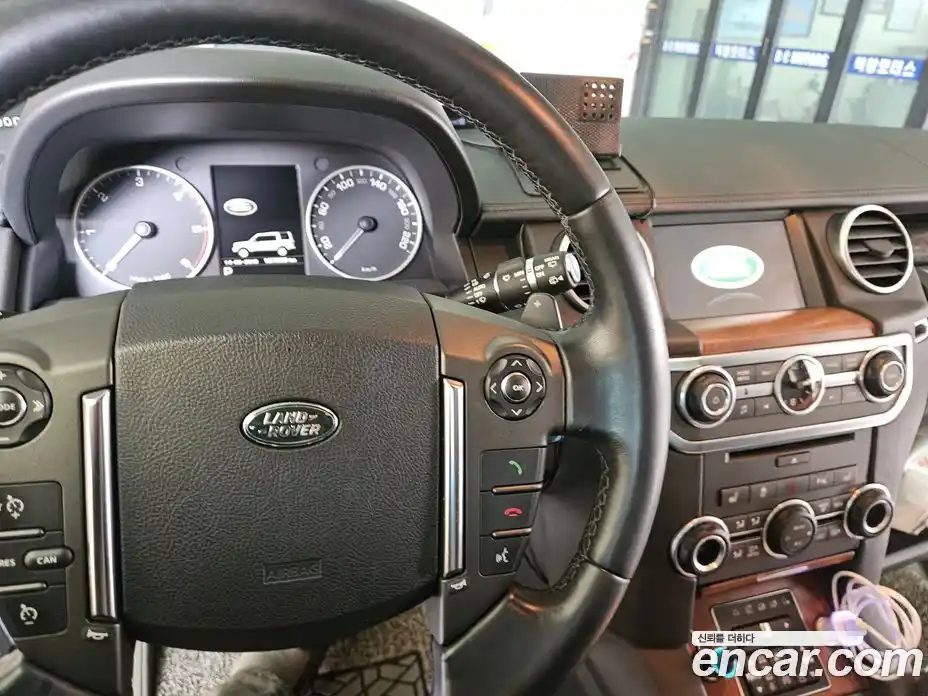 Land Rover Discovery 2016 3.0 гидро в Москве № 1915520, фото 6