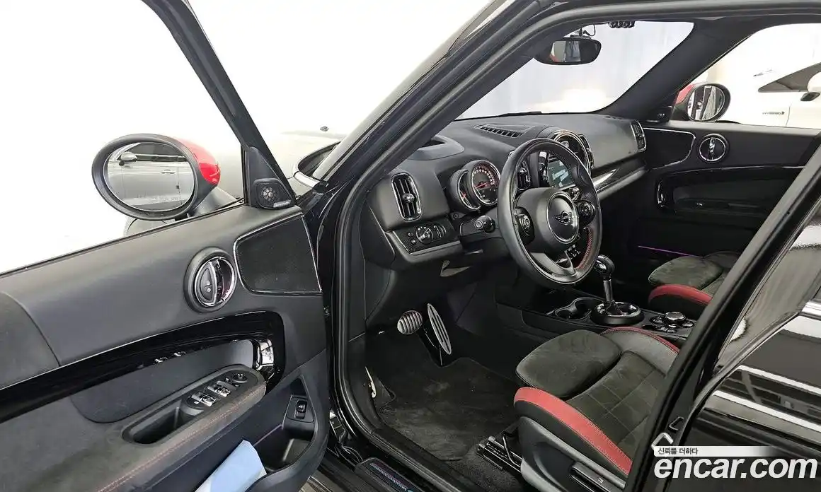 Mini Countryman 2018 2.0 гидро в Москве № 1915971, фото 13