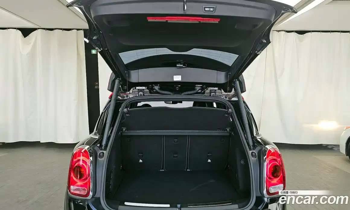 Mini Countryman 2018 2.0 гидро в Москве № 1915971, фото 26