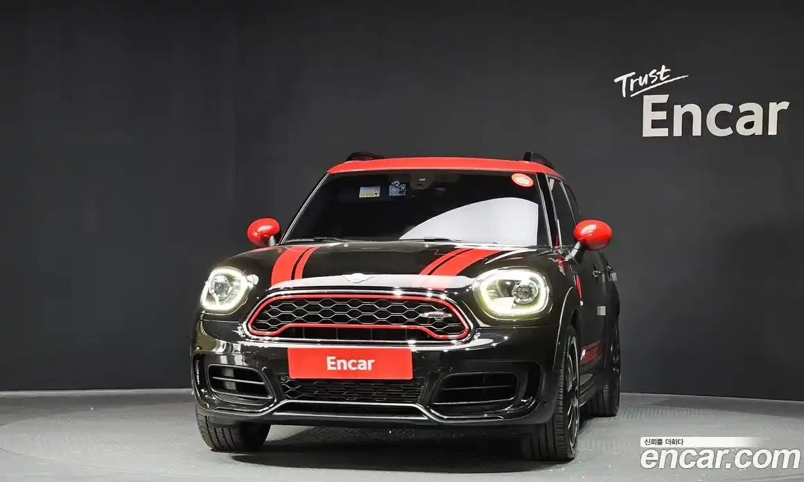 Mini Countryman 2018 2.0 гидро в Москве № 1915971, фото 3