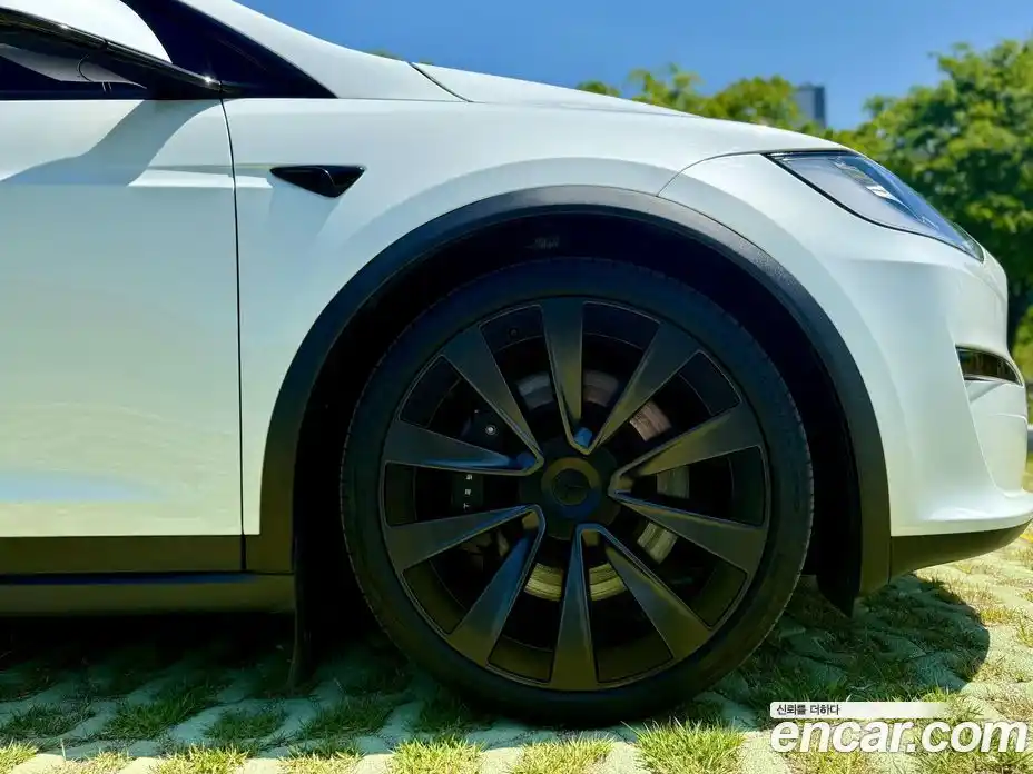 Tesla Model X 2023 0.3 гидро, фото 8