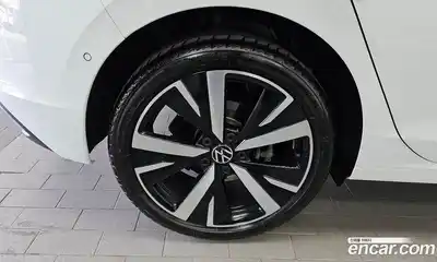 Volkswagen Golf 2025 2.0 гидро в Москве № 1917353, миниатюра 5