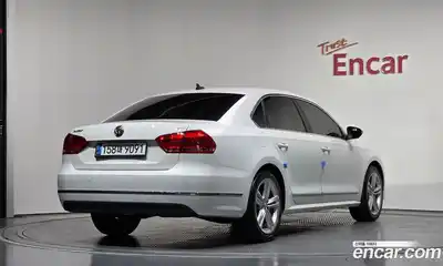 Volkswagen Passat 2015 2.0 гидро в Москве № 1917571, миниатюра 2