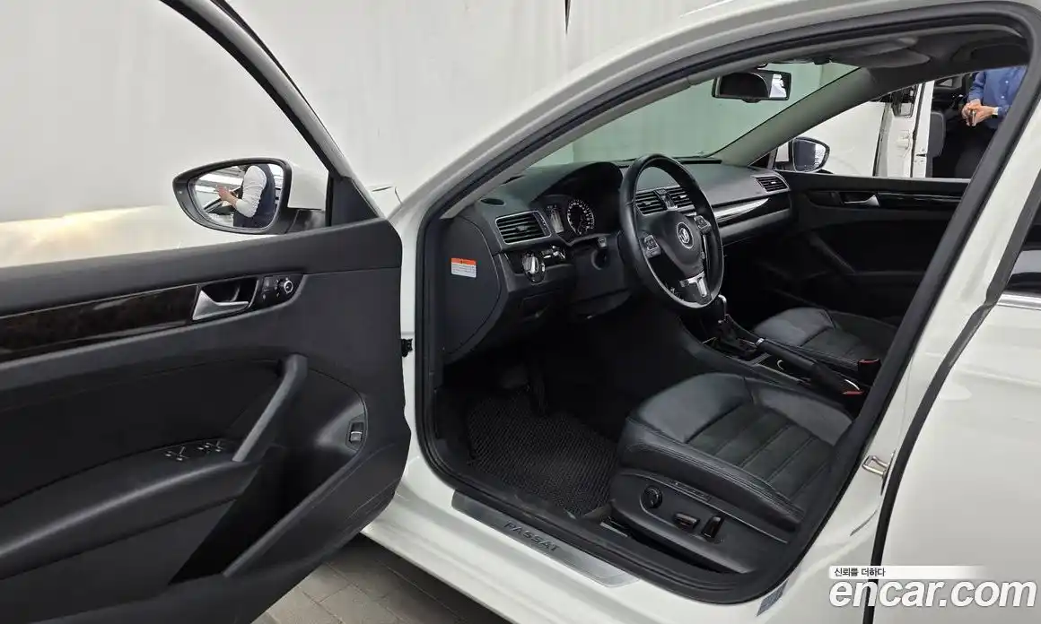 Volkswagen Passat 2015 2.0 гидро в Москве № 1917571, фото 10