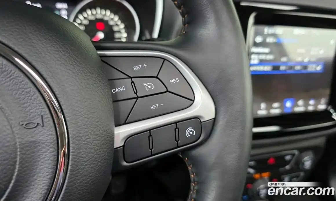 Jeep Compass 2019 2.4 гидро в Москве № 1918976, фото 27