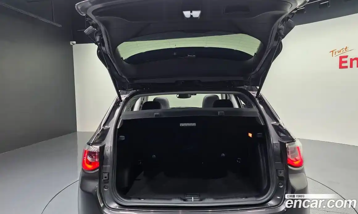 Jeep Compass 2019 2.4 гидро в Москве № 1918976, фото 35