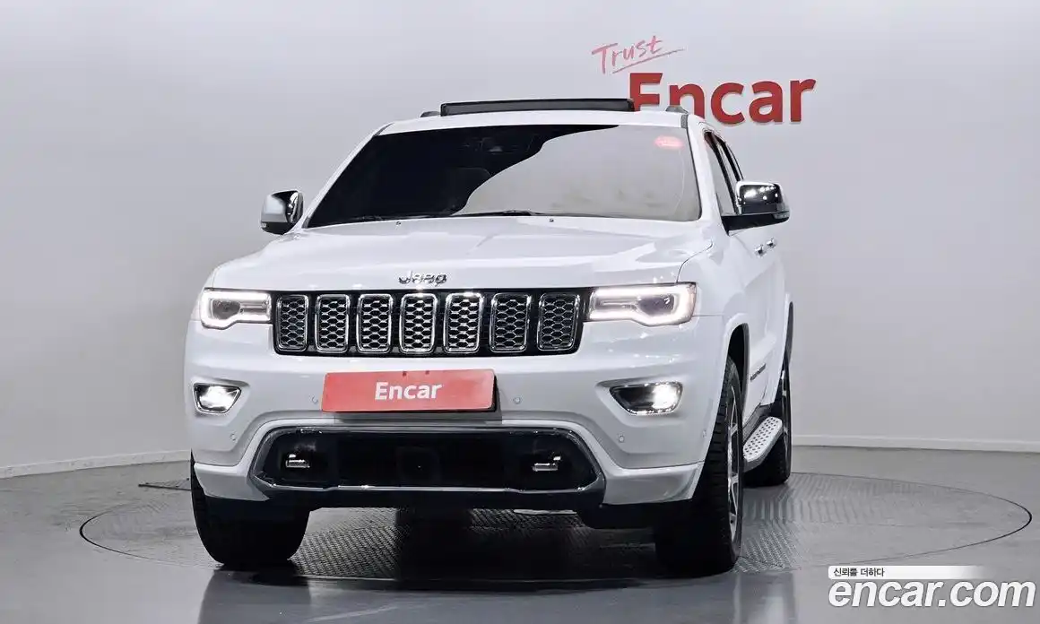 Jeep Cherokee 2019 3.6 гидро в Москве № 1919265, фото 3