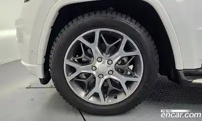 Jeep Cherokee 2019 3.6 гидро в Москве № 1919265, миниатюра 7