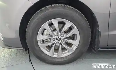 Toyota Sienna 2022 2.5 гидро в Москве № 1919566, миниатюра 5