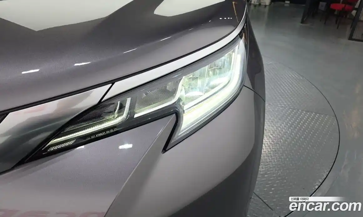 Toyota Sienna 2022 2.5 гидро в Москве № 1919566, фото 8