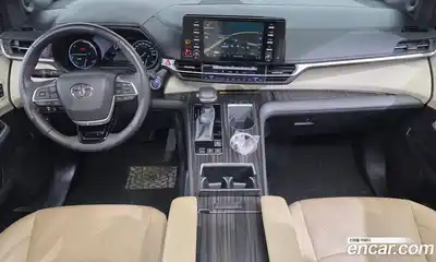 Toyota Sienna 2022 2.5 гидро в Москве № 1919566, миниатюра 10