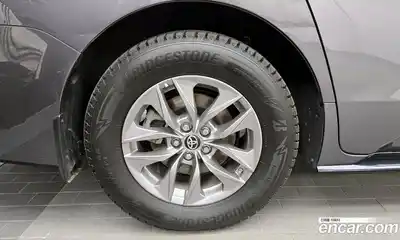 Toyota Sienna 2021 2.5 гидро в Москве № 1919567, миниатюра 5