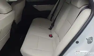 Toyota Camry 2025 2.5 гидро в Москве № 1919658, миниатюра 11