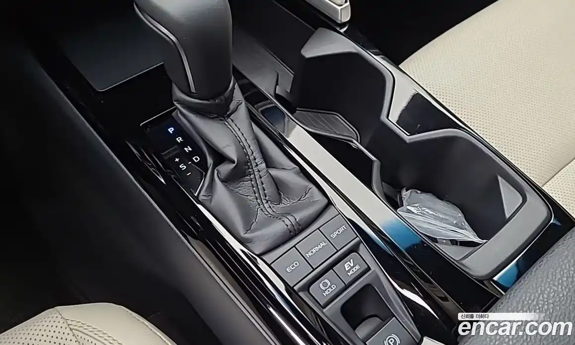 Toyota Camry 2025 2.5 гидро в Москве № 1919658, фото 8