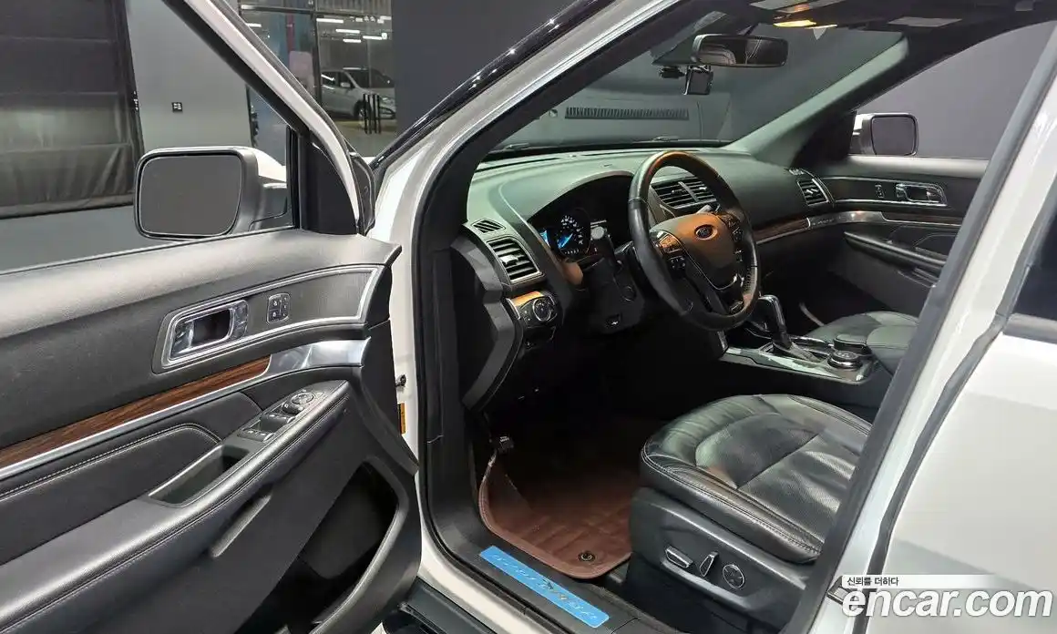Ford Explorer 2017 2.3 гидро в Москве № 1920199, фото 13