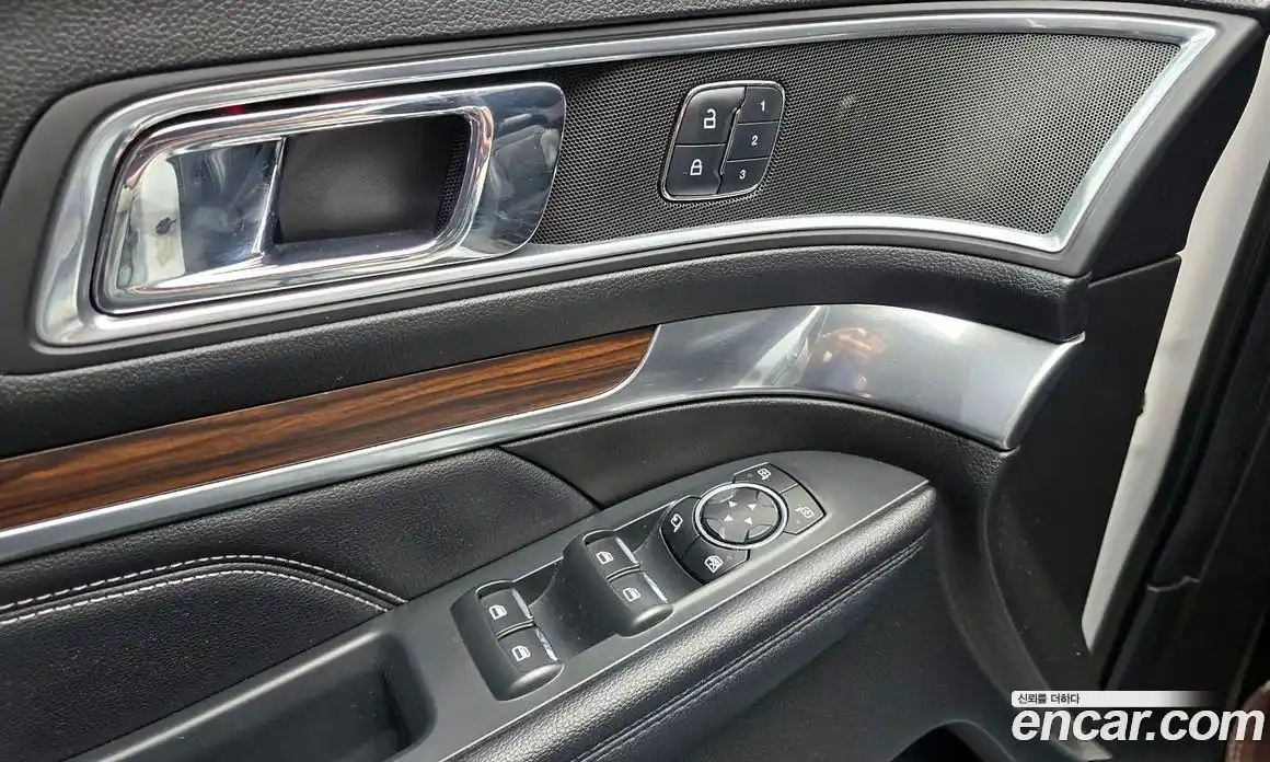 Ford Explorer 2017 2.3 гидро в Москве № 1920199, фото 30