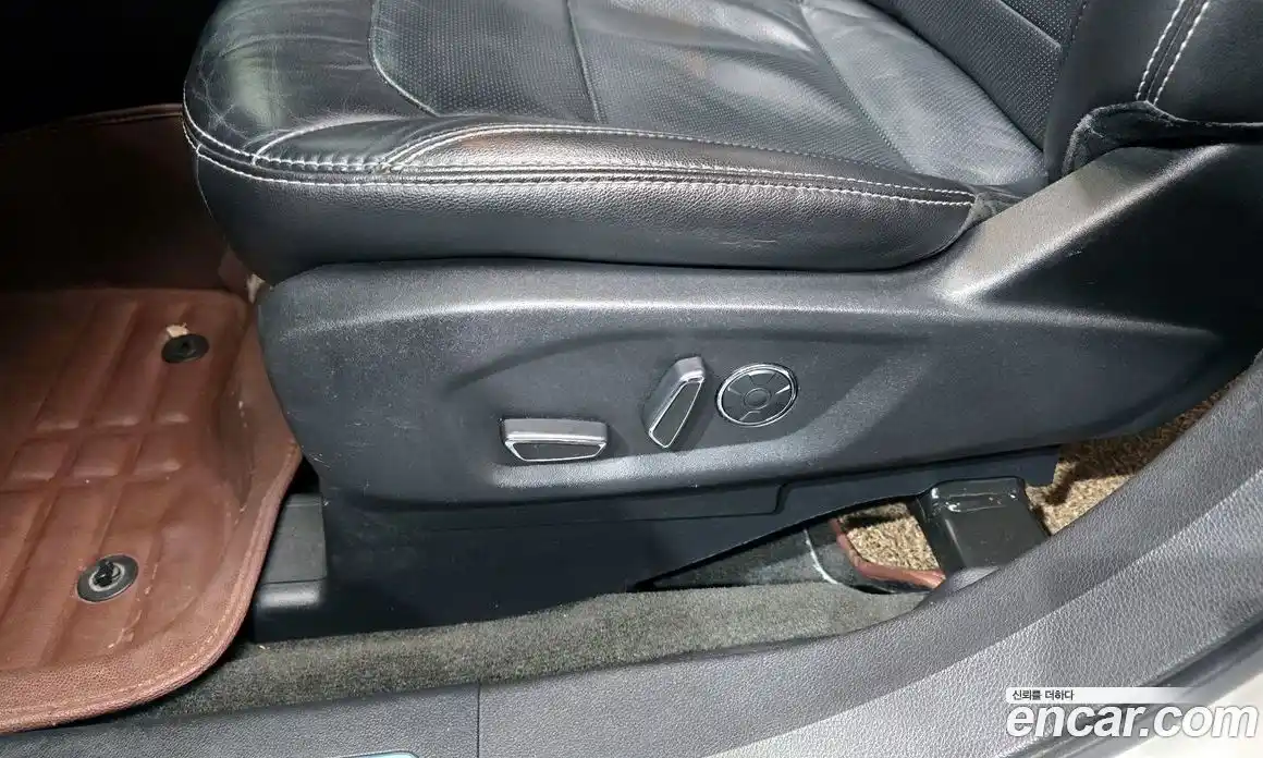 Ford Explorer 2017 2.3 гидро в Москве № 1920199, фото 31