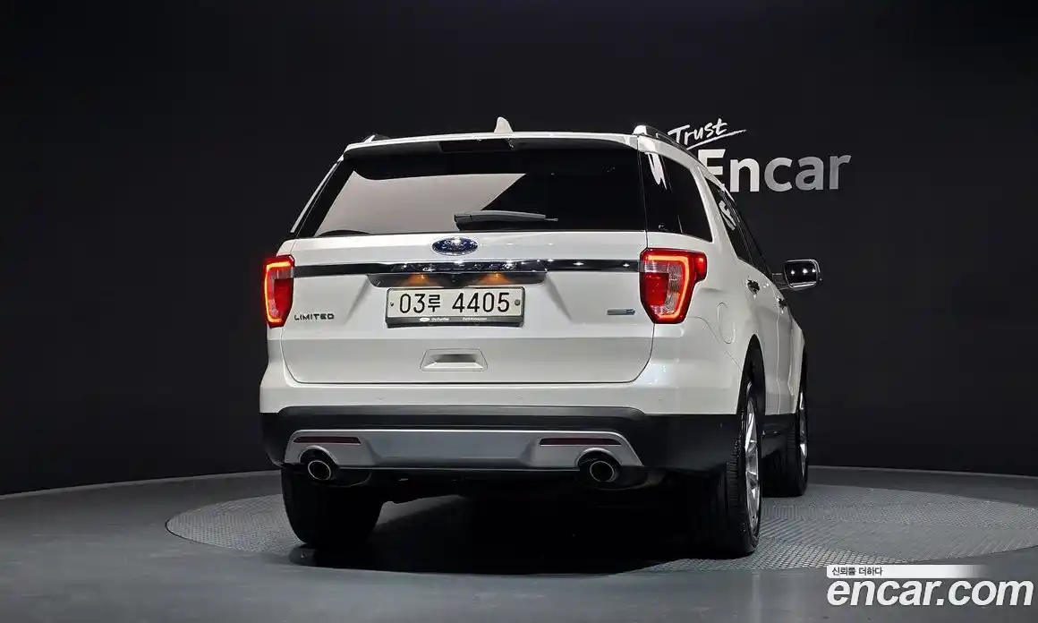 Ford Explorer 2017 2.3 гидро в Москве № 1920199, фото 4