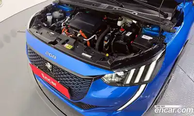 Peugeot 208 2023 0.1 гидро в Москве, миниатюра 6