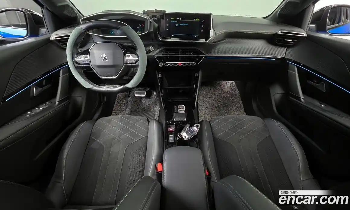 Peugeot 208 2023 0.1 гидро в Москве, фото 7