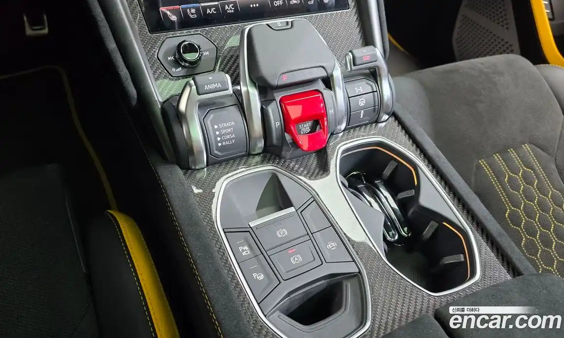 Lamborghini Urus 2024 4.0 гидро, фото 9