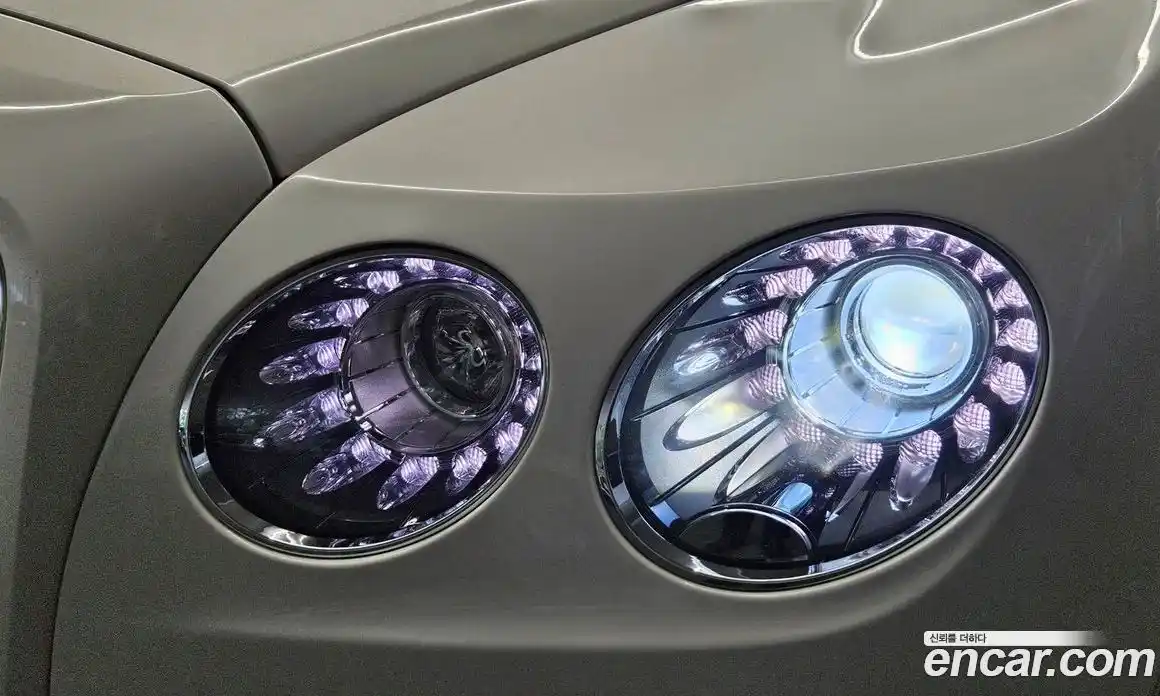 Bentley Flying Spur 2017 4.0 гидро, фото 14