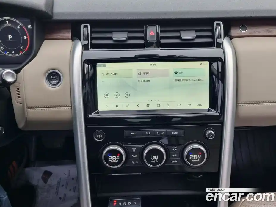 Land Rover Discovery 2018 3.0 гидро в Москве № 198197, фото 14