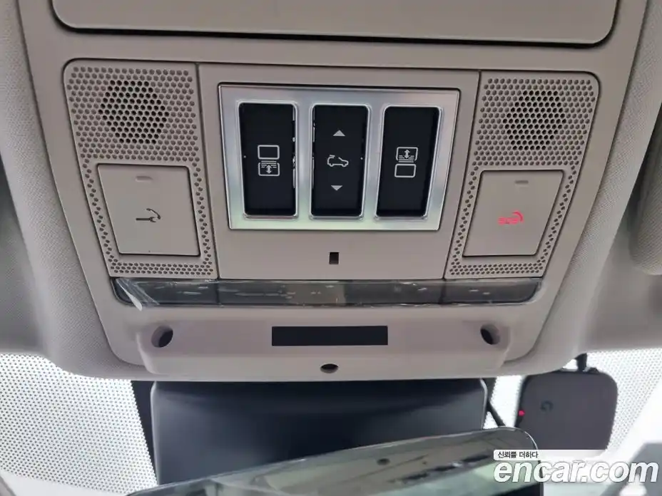 Land Rover Discovery 2018 3.0 гидро в Москве № 198197, фото 18