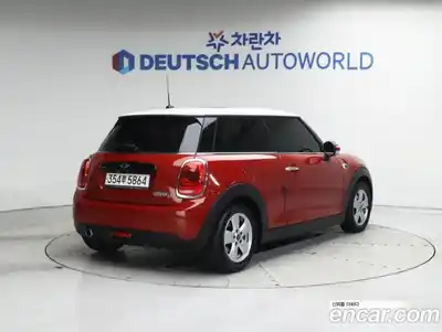 Mini Cooper 2017 1.5 гидро в Москве № 228082, миниатюра 2