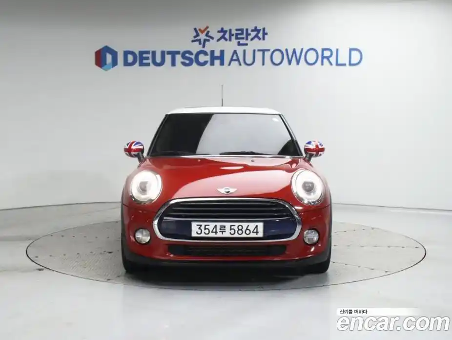 Mini Cooper 2017 1.5 гидро в Москве № 228082, фото 3