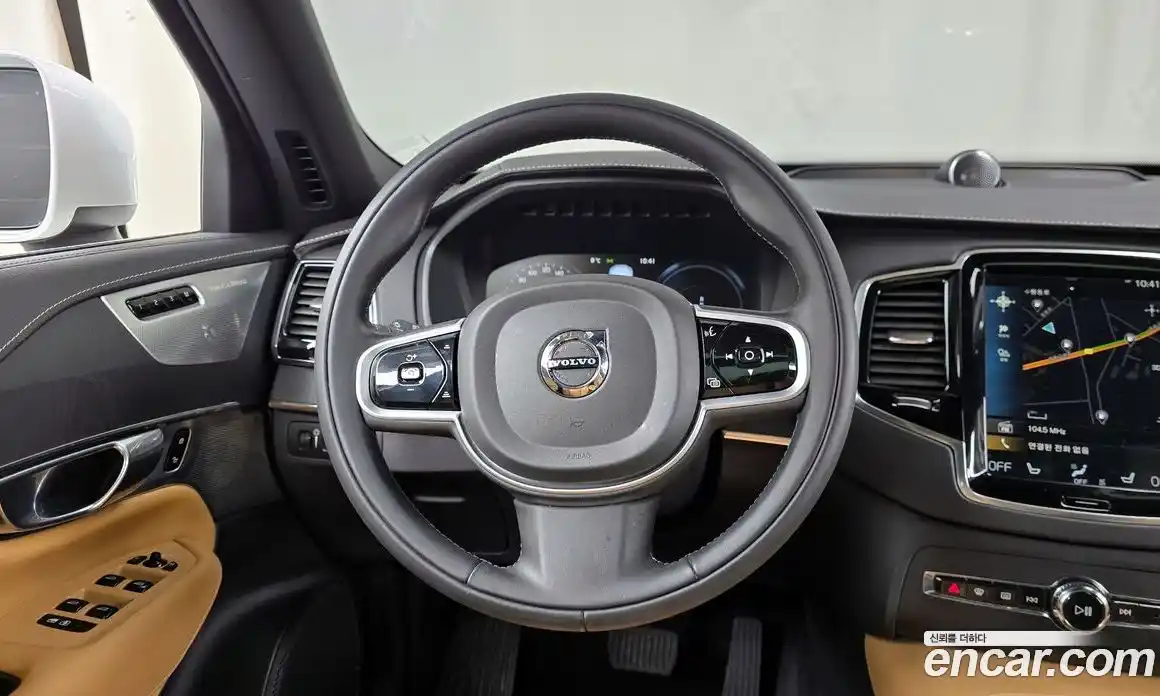 Volvo XC90 2022 2.0 гидро в Москве № 230632, фото 13