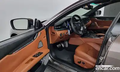 Maserati Quattroporte 2013 3.8 гидро, миниатюра 12