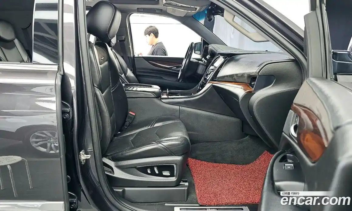 Cadillac Escalade 2015 6.2 гидро в Москве № 256447, фото 11