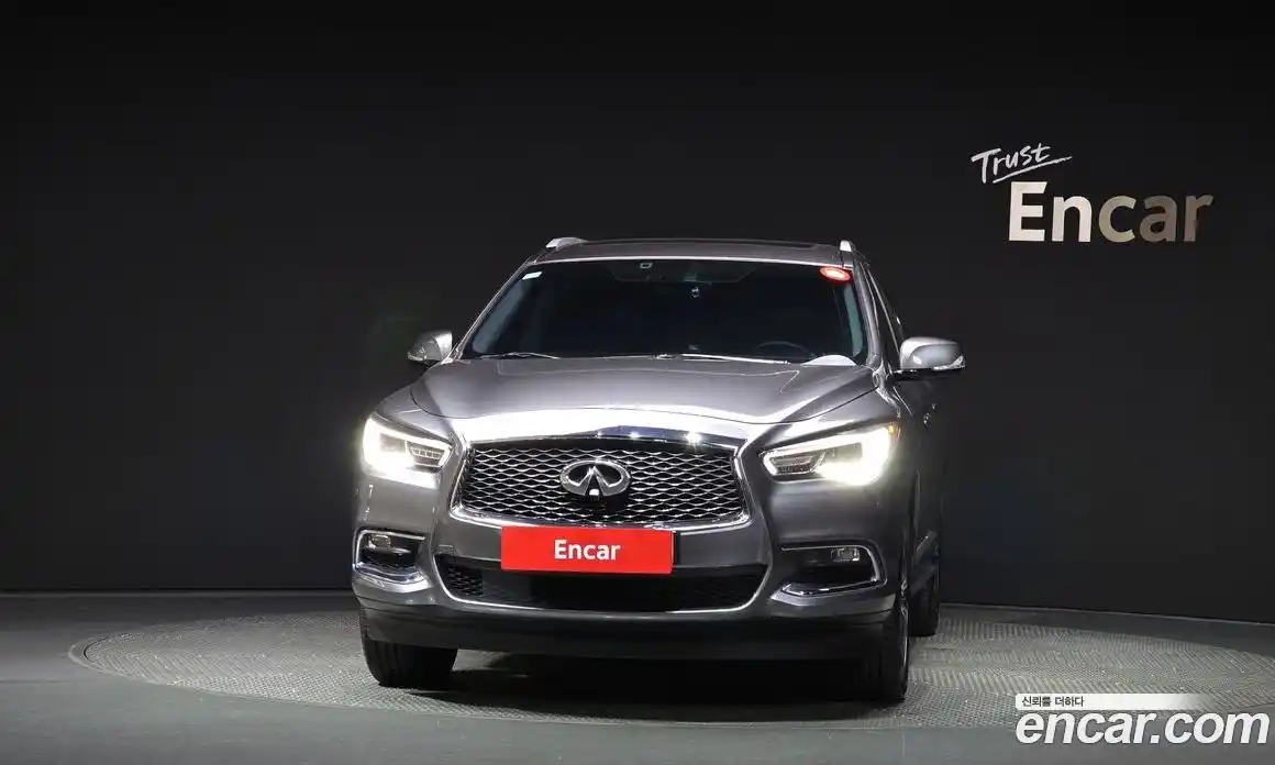 Infiniti QX60 2017 3.5 гидро в Москве № 331640, фото 3