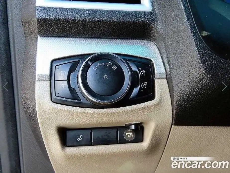 Ford Explorer 2014 2.0 гидро в Москве № 976419, фото 13