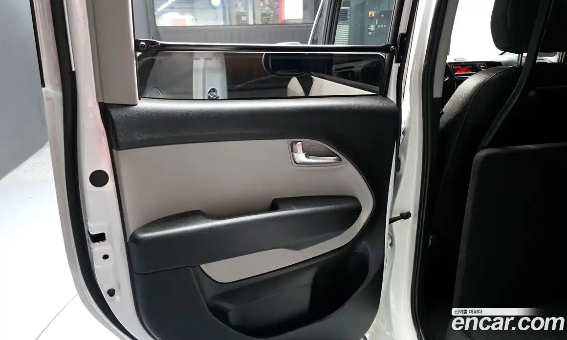 Kia Ray 2024 1.0 гидро в Москве, фото 14