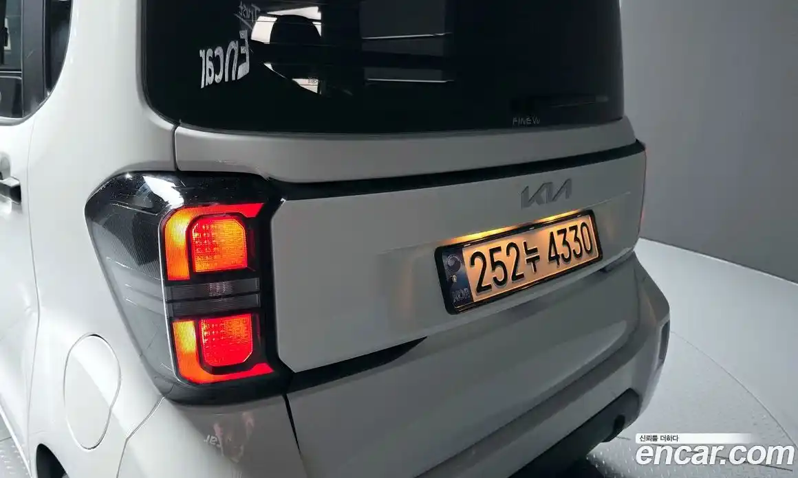 Kia Ray 2024 1.0 гидро в Москве, фото 9
