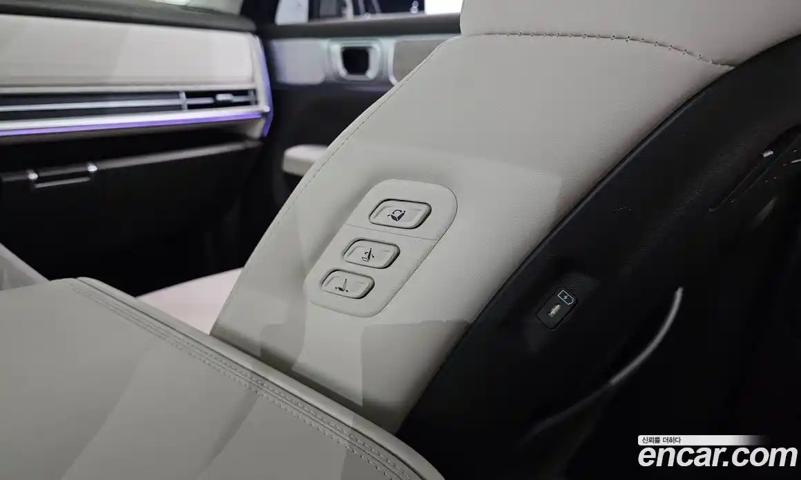 Hyundai Santa Fe 2023 1.6 гидро в Москве № 1278018, фото 26