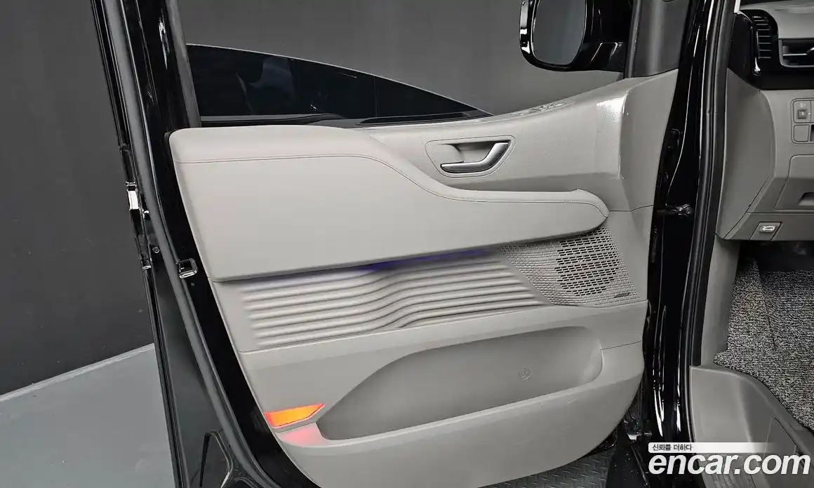 Hyundai Staria 2025 1.6 гидро в Москве № 1317445, фото 14