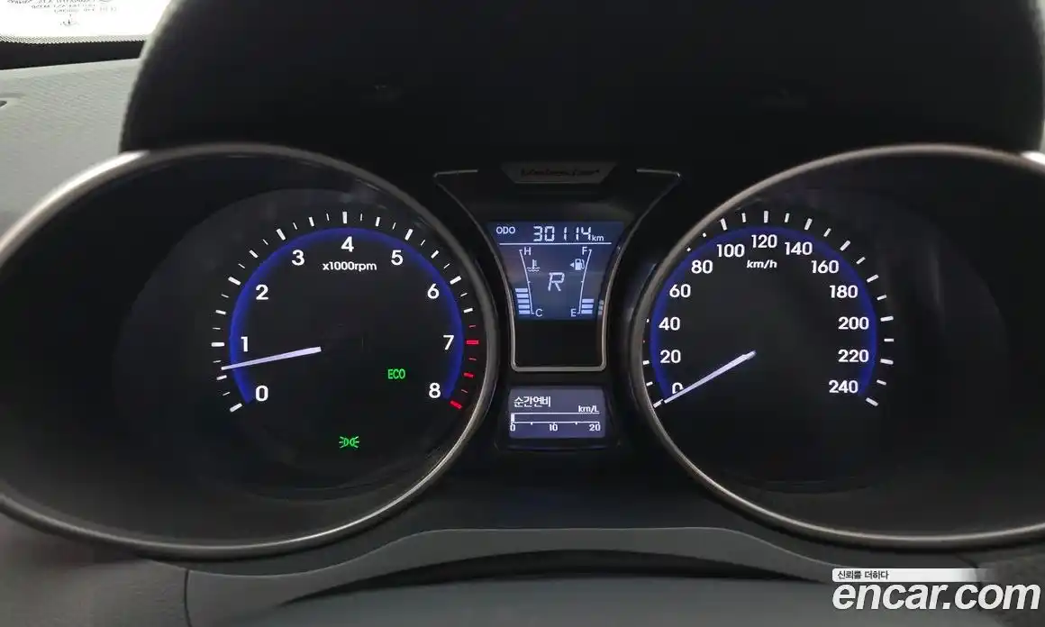 Hyundai Veloster 2012 1.6 гидро в Москве № 1317866, фото 11