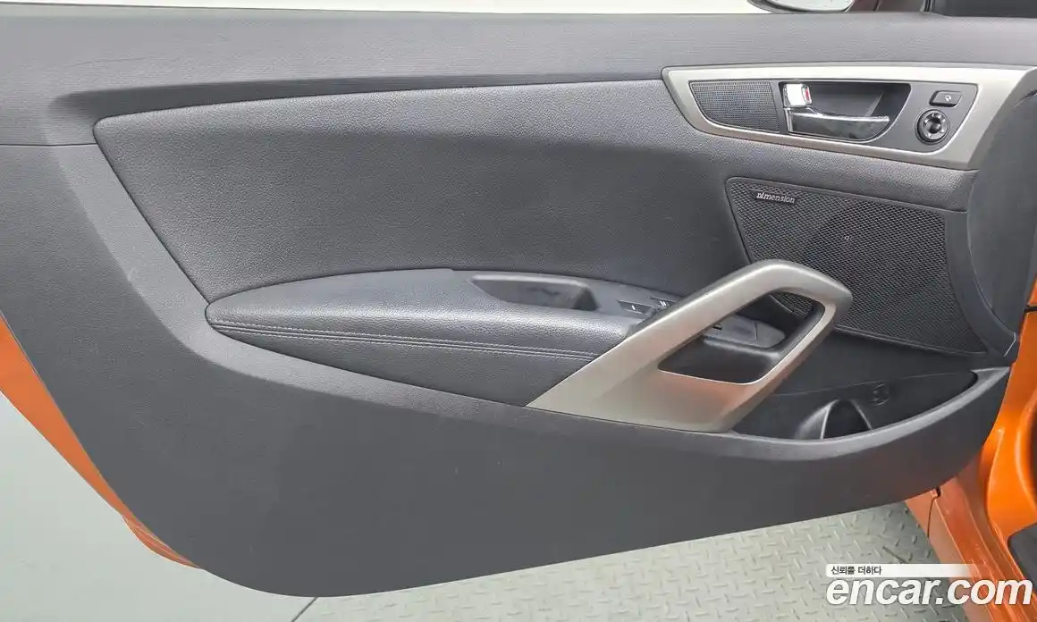 Hyundai Veloster 2012 1.6 гидро в Москве № 1317866, фото 15