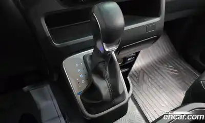 Hyundai Staria 2024 2.2 гидро в Москве № 1318010, миниатюра 12