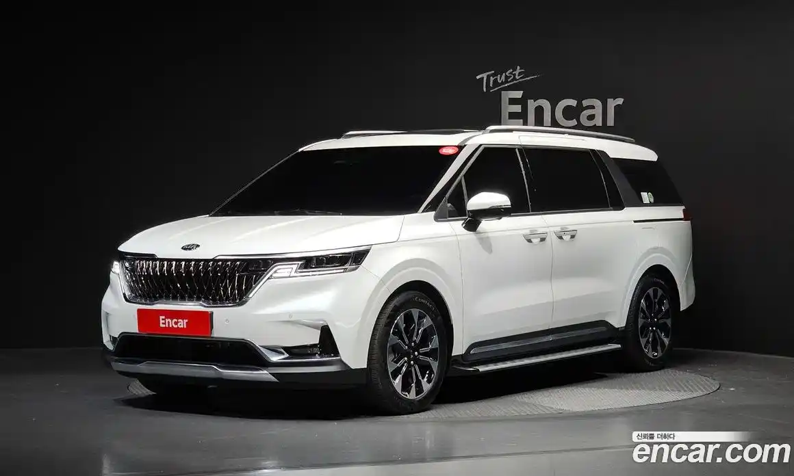 Kia Canival 2020 3.5 гидро в Москве № 1318284, фото 1