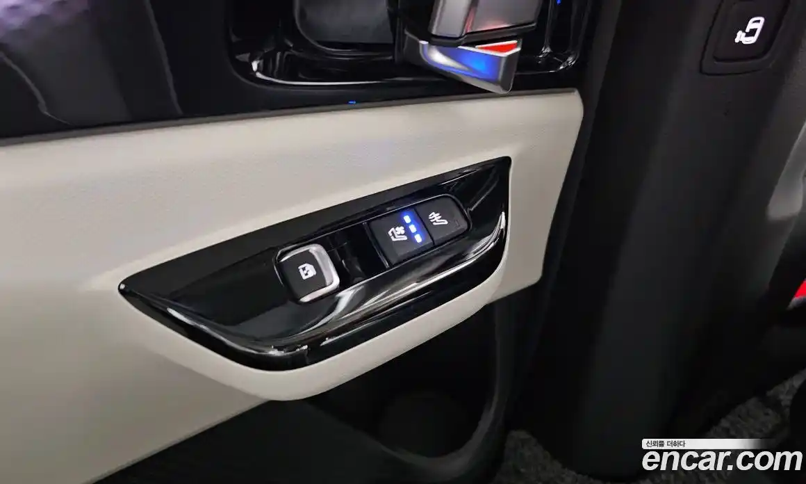 Kia Canival 2020 3.5 гидро в Москве № 1318284, фото 24